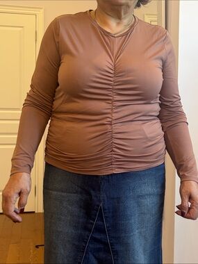 Ruched Long-Sleeve Women's Top in Dusty Rose